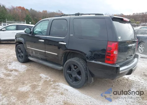 2010 Chevrolet Tahoe Ltz из США, поврежденный, VIN 1GNUKCE06AR283417